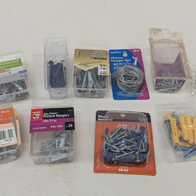 Toggle Bolts Picture Hanging Hardware