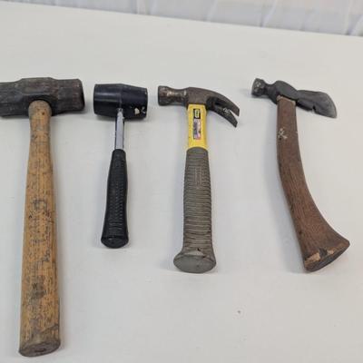 Mallet Hammer Axe Ledge
