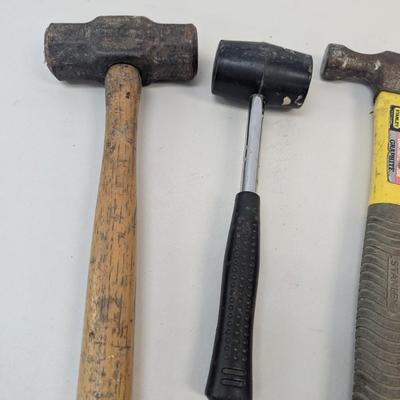 Mallet Hammer Axe Ledge
