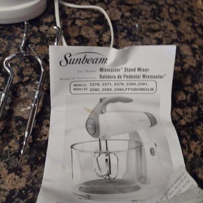 Sunbeam Mixmaster Stand Mixer- In Working Condition