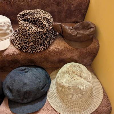 Various Hats & Caps Bush Hats Newsboy & Bucket Hats Choice B