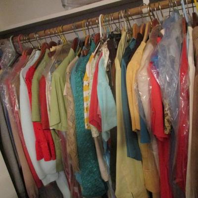 Woman's Business Clothing Suits Dresses Shirts & Jackets Size 12/14 & M/L Some Of The Brands Include Sag Harbor Koret Saville