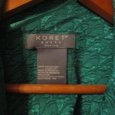 Woman's Business Clothing Suits Dresses Shirts & Jackets Size 12/14 & M/L Some Of The Brands Include Sag Harbor Koret Saville