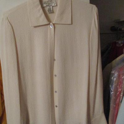 Woman's Business Clothing Suits Dresses Shirts & Jackets Size 12/14 & M/L Some Of The Brands Include Sag Harbor Koret Saville