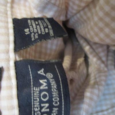 Woman's Casual/Business Clothing Suits Shirts & Jackets Size 12/14 & M/L Some Of The Brands Include Kim Rogers Liz Claiborne...