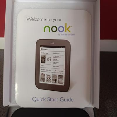 NOOK THE SIMPLE TOUCH READER