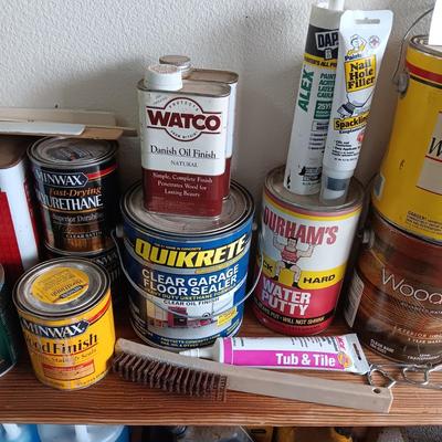 PARTIALLY FULL CANS OF STAIN AND PAINT SUPPLIES
