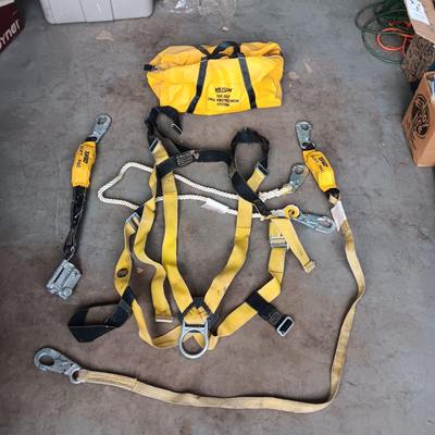 WILSON TUF-BILT FALL PROTECTION SYSTEM
