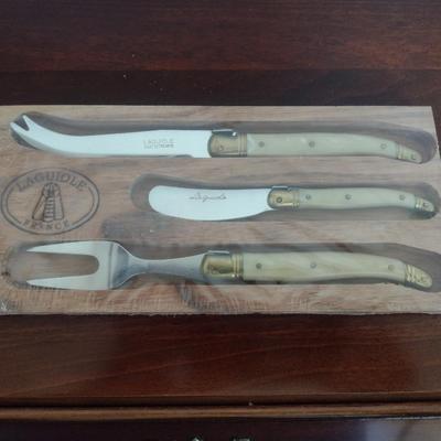 Laguiole France Three Piece Cheese Knife Set- New in Box