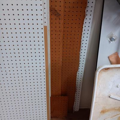 SEVERAL PIECES OF PEG BOARD MOST ARE 24 X 48
