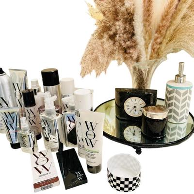 Master Bathroom - Personal Care Lot 1