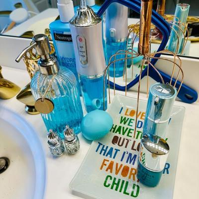 Master Bathroom - Personal Care Lot 3 - Turquoise & Gold