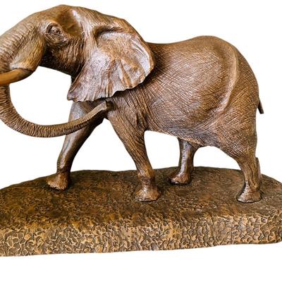 Decor - Living Room - Elephant- Robert Glen - "Giant of the African Plains"