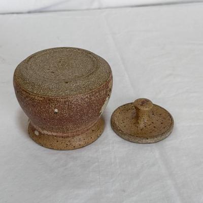 Christopher Bragg Platter and Other Pottery (LR-DZ)