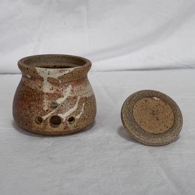 Christopher Bragg Platter and Other Pottery (LR-DZ)
