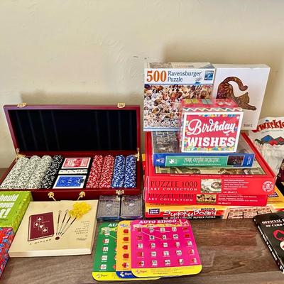 Guest Bedroom game and puzzle lot