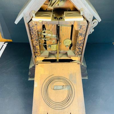 LOT 226: Antique Mechanical Mantel Cuckoo Clock