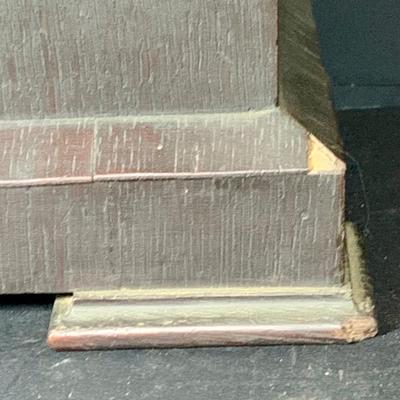 LOT 226: Antique Mechanical Mantel Cuckoo Clock