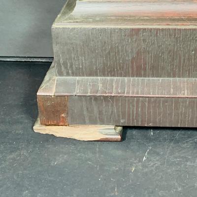 LOT 226: Antique Mechanical Mantel Cuckoo Clock