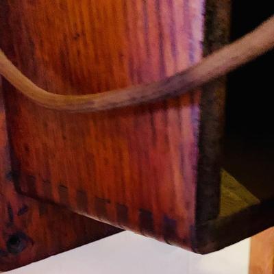 LOT227: Antique Early 20th Centrury Chicago Telephone Supply Company Wood Wall Crank Telephone