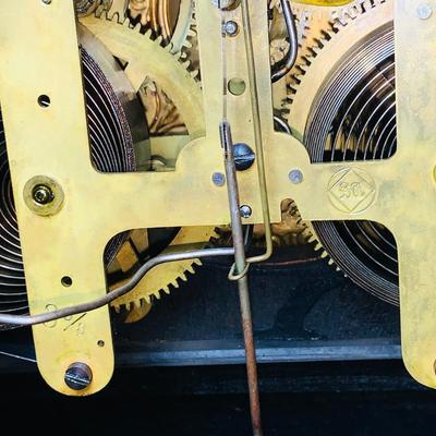 LOT 243: Antique Wood Faux Marble Seth Thomas Mechanical Mantle Clock