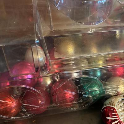 LOT 271: Vintage Christmas: Ornaments, Little Golden Books & Cookie Cutters