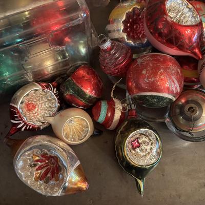 LOT 271: Vintage Christmas: Ornaments, Little Golden Books & Cookie Cutters