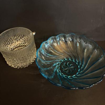 LOT 272: Elegant Crystal Collection: Waterford, Lenox, Atlas Blue Swirl Glass Serving Bowl, Water Goblets w/Black Glass Base, Black Glass...
