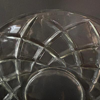 LOT 273: Vintage MCM Diamond Block/Lattice Punch Bowl, 12-Cups & Platter