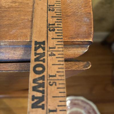 LOT 276: Antique Country Drop Leaf Accent Table, Haddon Products, Inc. "Home Sweet Home" Table Clock & More