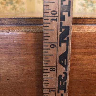 LOT 276: Antique Country Drop Leaf Accent Table, Haddon Products, Inc. "Home Sweet Home" Table Clock & More