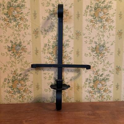 LOT 276: Antique Country Drop Leaf Accent Table, Haddon Products, Inc. "Home Sweet Home" Table Clock & More