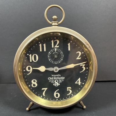 LOT 283: Vintage Wind-Up Alarm Clock: Westclox Big Ben, Ward's Old Reliable and 1879 Edison Lamp Replica