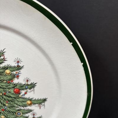 LOT 286: Vintage Relpo Christmas Holly Girl Figurine Planter, Angel Figurines, Spaghetti Santa & Mrs. Claus Salt/Pepper Shakers,...