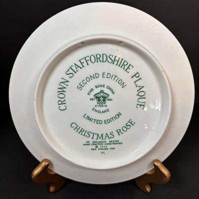 LOT 286: Vintage Relpo Christmas Holly Girl Figurine Planter, Angel Figurines, Spaghetti Santa & Mrs. Claus Salt/Pepper Shakers,...