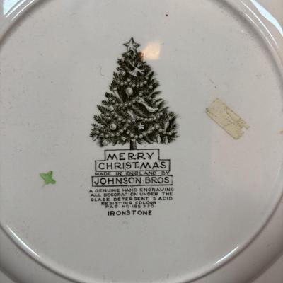 LOT 286: Vintage Relpo Christmas Holly Girl Figurine Planter, Angel Figurines, Spaghetti Santa & Mrs. Claus Salt/Pepper Shakers,...