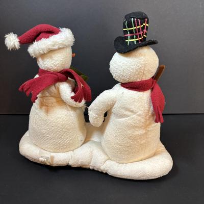 LOT 291: Macy's Christmas Snoopy, Hallmark Polar Express Santa. Hallmark Caroling Snowmen & Swingin" w/Snoopy