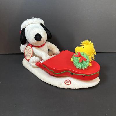 LOT 291: Macy's Christmas Snoopy, Hallmark Polar Express Santa. Hallmark Caroling Snowmen & Swingin" w/Snoopy
