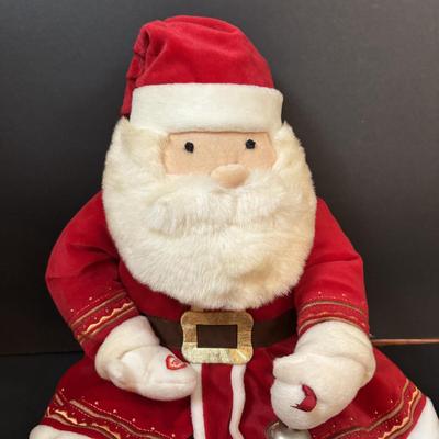 LOT 291: Macy's Christmas Snoopy, Hallmark Polar Express Santa. Hallmark Caroling Snowmen & Swingin" w/Snoopy