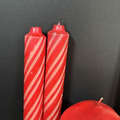 LOT 290: Holiday Candle Collection & More: Santa & Snowman Tapered Candles,Gift Bag Music Boxes, Gold Bead Garland, Peppermint...