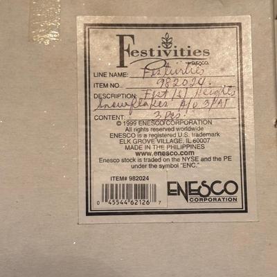 LOT 292: Festivities by Enesco Snowflakes (16), Enesco Small World of Music, Holiday Picture Frames, San Francisco Music Co., Schmid...