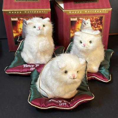 LOT 293: Fancy Feast Holiday Ornaments (20plus w/duplicates)