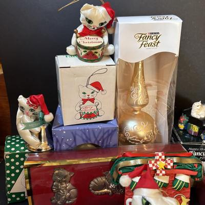 LOT 294: Fancy Feast Holiday Ornaments