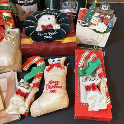 LOT 294: Fancy Feast Holiday Ornaments