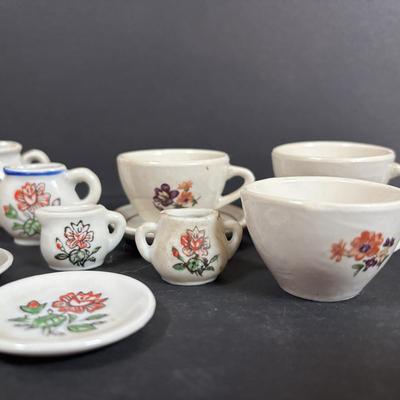 LOT 297: Children's China Ware Collection