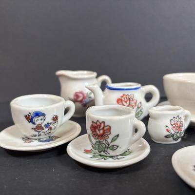 LOT 297: Children's China Ware Collection