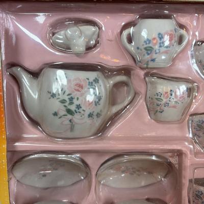 LOT 297: Children's China Ware Collection