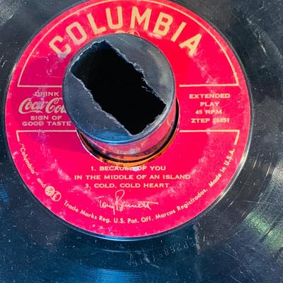 LOT 298: Vintage RCA Victor "Portable" Tube Record Player Model 45-EY-2 with Case and an Assortment of Vintage 45's and...