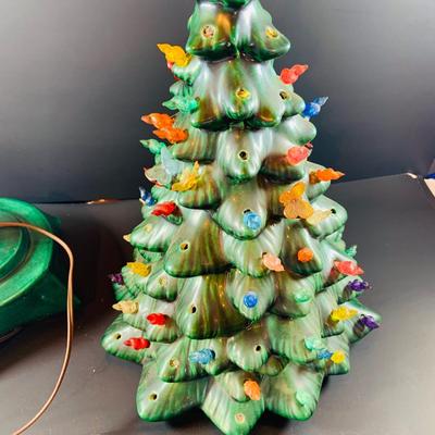 LOT 303: Vintage Ceramic Mold Christmas Tree with Base
