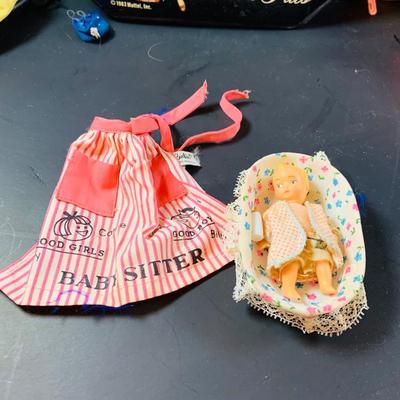 LOT 307: Vintage 1963 Barbie and Midge Travel Pals Doll Case and Barbie Cloths and Assessories Including a American Airline Stewardess...